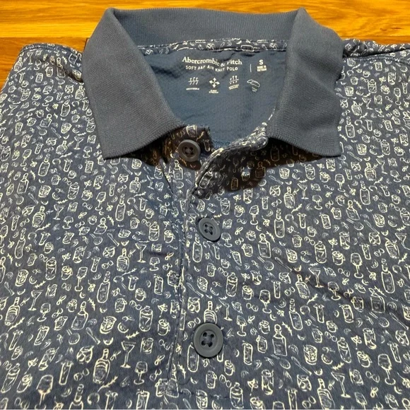 Abercrombie & Fitch 🍸 Soft Air Knit Polo | Cocktail Print | Small - Picture 3 of 5